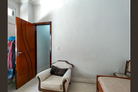 Casa à venda com 200m², 5 quartos e 2 vagas Casa à venda com 200m², 5 quartos e 2 vagasQuarto 1
