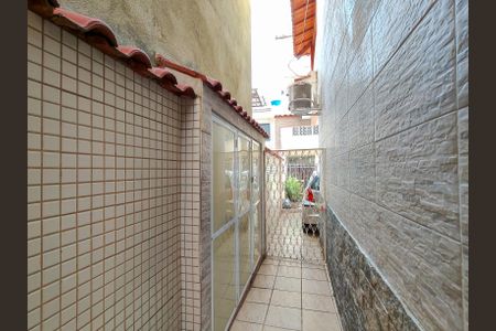 Casa à venda com 200m², 5 quartos e 2 vagas Casa à venda com 200m², 5 quartos e 2 vagasQuintal