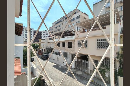 Casa à venda com 200m², 5 quartos e 2 vagas Casa à venda com 200m², 5 quartos e 2 vagasVista do Quarto 3