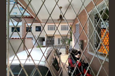 Casa à venda com 200m², 5 quartos e 2 vagas Casa à venda com 200m², 5 quartos e 2 vagasVista do Quarto 1
