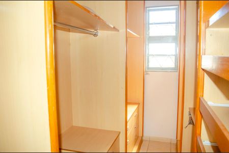 Casa para alugar com 318m², 4 quartos e 3 vagas