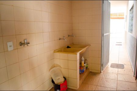 Casa para alugar com 318m², 4 quartos e 3 vagas