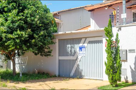 Casa para alugar com 318m², 4 quartos e 3 vagas