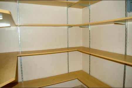 Casa para alugar com 318m², 4 quartos e 3 vagas