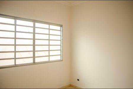 Casa para alugar com 4 quartos, 318m² em Setor Jao, Goiânia