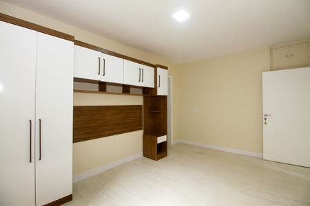 Apartamento para alugar com 101m², 2 quartos e 1 vagaSuíte