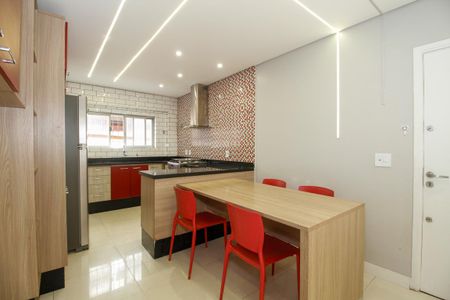 Apartamento para alugar com 101m², 2 quartos e 1 vagaCozinha