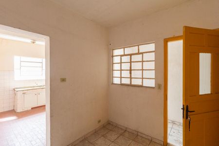Sala de casa à venda com 1 quarto, 250m² em Bussocaba, Osasco