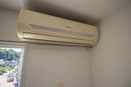 Sala de apartamento para alugar com 3 quartos, 73m² em Maria Paula, Niterói