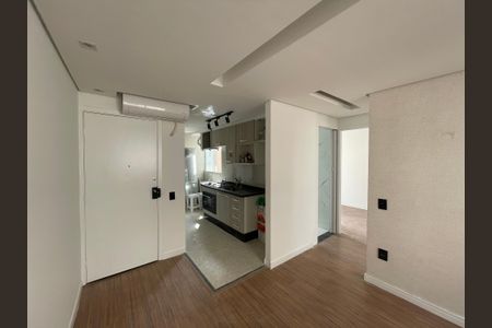 Sala de apartamento para alugar com 2 quartos, 38m² em Bairro Jardim Nossa Senhora das Graças, Cotia