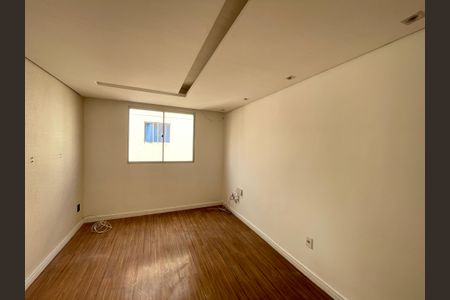 Sala de apartamento para alugar com 2 quartos, 38m² em Bairro Jardim Nossa Senhora das Graças, Cotia