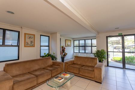 Apartamento para alugar com 55m², 2 quartos e 1 vagaHall social 