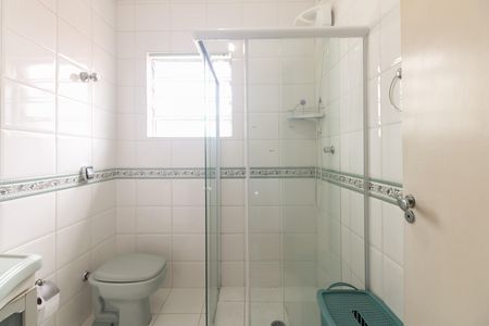 Casa à venda com 130m², 2 quartos e 2 vagasBanheiro 