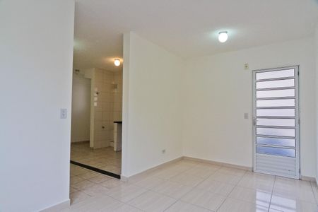 Sala de apartamento para alugar com 2 quartos, 53m² em Jardim Maristela, São Paulo