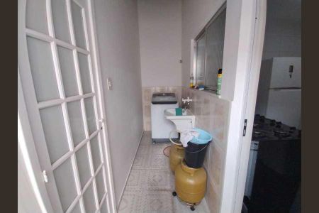 Casa de condomínio à venda com 123m², 3 quartos e 2 vagas