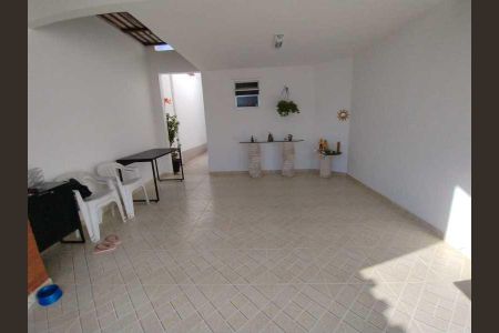 Casa de condomínio à venda com 123m², 3 quartos e 2 vagas