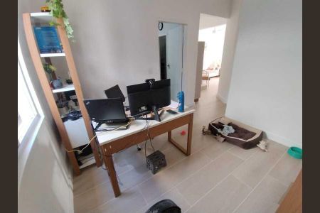 Casa de condomínio à venda com 123m², 3 quartos e 2 vagas