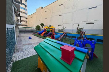 Apartamento à venda com 102m², 3 quartos e 1 vaga
