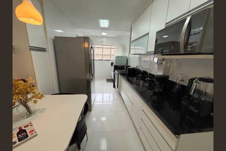 Apartamento à venda com 102m², 3 quartos e 1 vaga