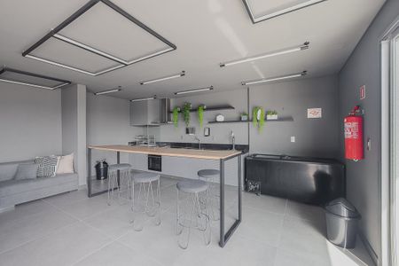 Apartamento à venda com 25m², 1 quarto e sem vaga Apartamento à venda com 25m², 1 quarto e sem vagaSalão de jogos