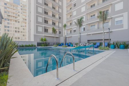 Apartamento à venda com 25m², 1 quarto e sem vaga Apartamento à venda com 25m², 1 quarto e sem vagaPiscina