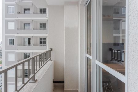 Varanda de apartamento à venda com 1 quarto, 25m² em Pinheiros, São Paulo