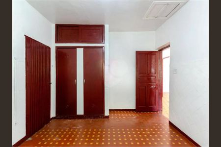 Casa à venda com 3 quartos, 300m² em Piqueri, São Paulo