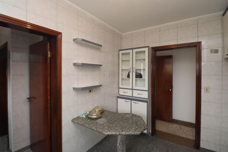 Apartamento para alugar com 98m², 3 quartos e 2 vagasCozinha - Armários