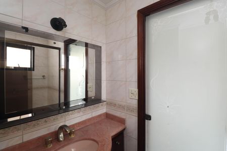 Apartamento para alugar com 98m², 3 quartos e 2 vagasBanheiro da Suíte