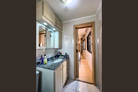 Apartamento à venda com 94m², 3 quartos e 2 vagasBanheiro da Suíte