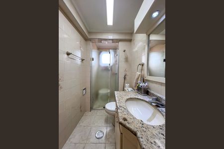 Apartamento à venda com 94m², 3 quartos e 2 vagasBanheiro Social