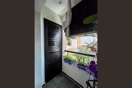Apartamento à venda com 94m², 3 quartos e 2 vagasSacada