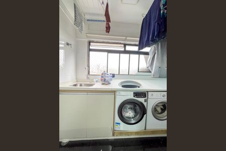 Apartamento à venda com 94m², 3 quartos e 2 vagasÁrea de Serviço