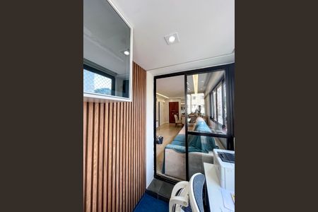 Escritório de apartamento para alugar com 3 quartos, 94m² em Vila Gumercindo, São Paulo