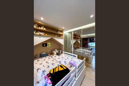 Apartamento à venda com 94m², 3 quartos e 2 vagasQuarto 3