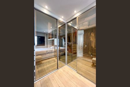 Apartamento à venda com 94m², 3 quartos e 2 vagasDetalhe da Suite