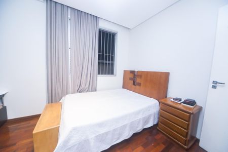 Apartamento à venda com 96m², 3 quartos e 1 vagaquarto 2