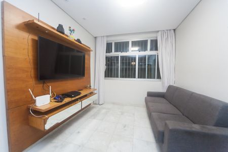 Apartamento à venda com 96m², 3 quartos e 1 vagaSala de TV