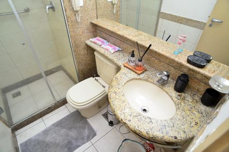 Banheiro de kitnet/studio para alugar com 1 quarto, 40m² em Barra da Tijuca, Rio de Janeiro