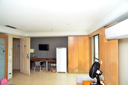 Cozinha de kitnet/studio para alugar com 1 quarto, 40m² em Barra da Tijuca, Rio de Janeiro