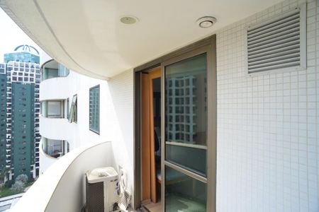 Studio para alugar com 40m², 1 quarto e 1 vagaVaranda