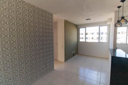 Sala de apartamento para alugar com 2 quartos, 42m² em Maria Paula, São Gonçalo