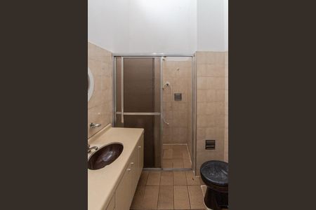 Casa à venda com 99m², 2 quartos e 1 vaga Casa à venda com 99m², 2 quartos e 1 vagaBanheiro