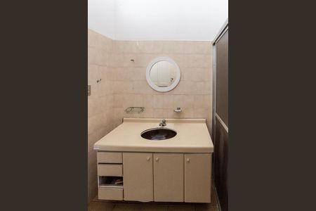 Casa à venda com 99m², 2 quartos e 1 vaga Casa à venda com 99m², 2 quartos e 1 vagaBanheiro