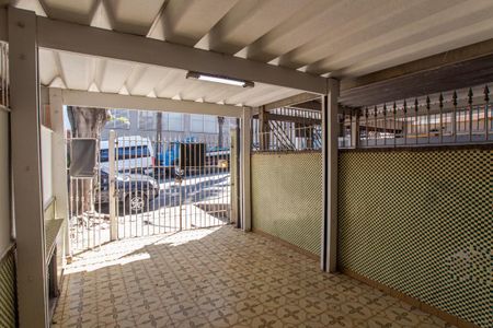 Casa à venda com 99m², 2 quartos e 1 vaga Casa à venda com 99m², 2 quartos e 1 vagaGaragem