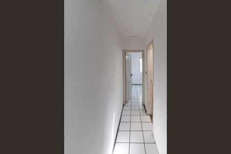 Casa à venda com 99m², 2 quartos e 1 vaga Casa à venda com 99m², 2 quartos e 1 vagaCorredor