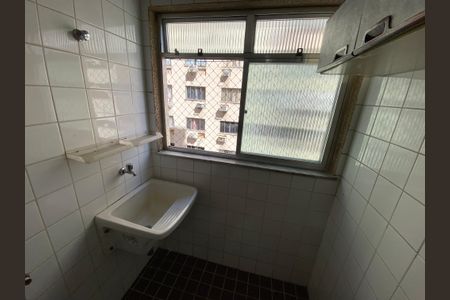 Apartamento à venda com 77m², 2 quartos e 1 vaga
