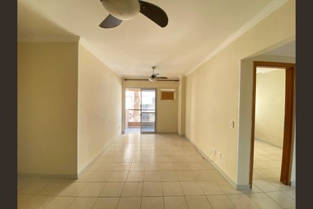 Apartamento à venda com 77m², 2 quartos e 1 vaga