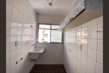 Apartamento à venda com 77m², 2 quartos e 1 vaga