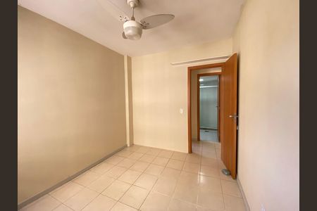 Apartamento à venda com 77m², 2 quartos e 1 vaga